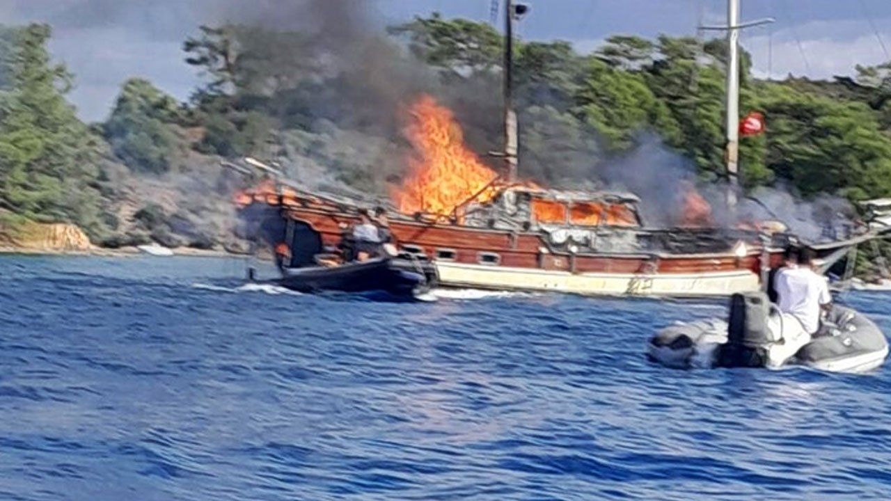 Muğla'da korkutan tekne yangını!