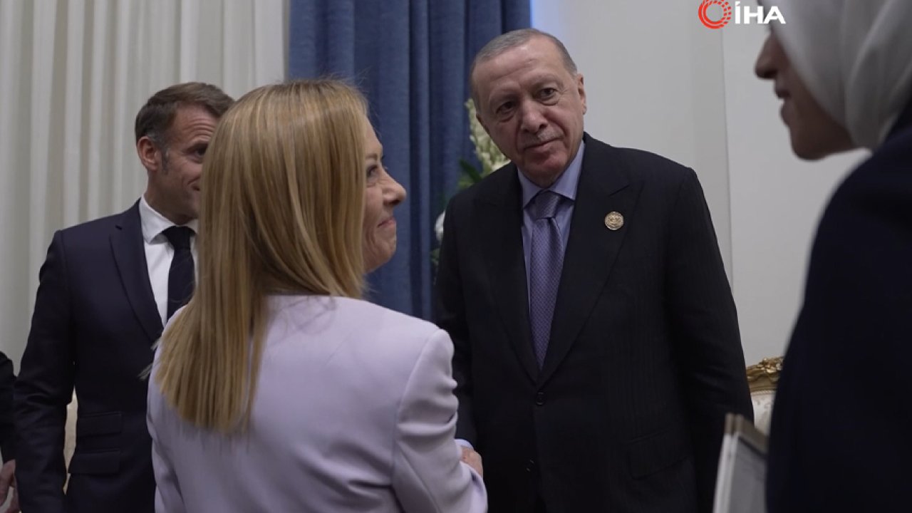 Cumhurbaşkanı Erdoğan ve Meloni arasında güldüren diyalog: Sigarayı bıraktırmam lazım!