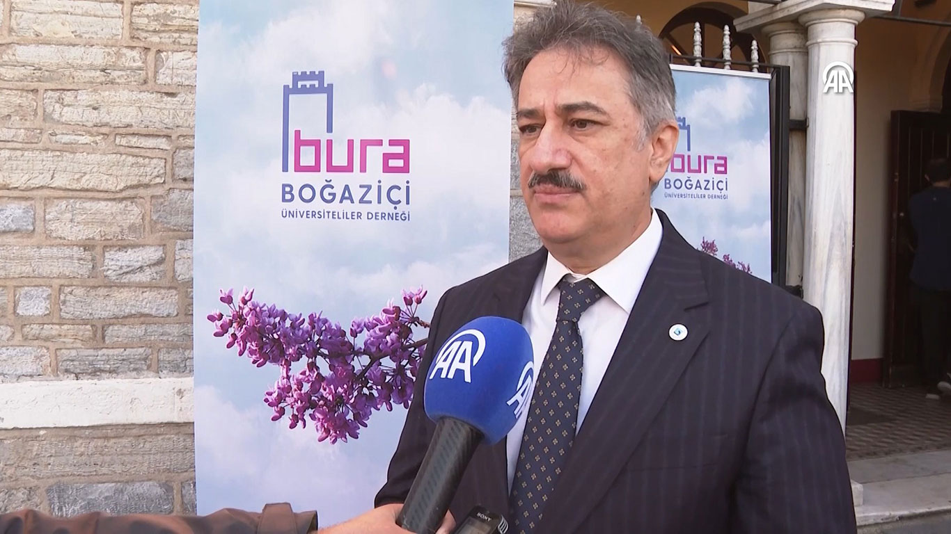 Boğaziçi Üniversitesi mezunlarına Rektör İnci'den çağrı: Üniversitenize sahip çıkın