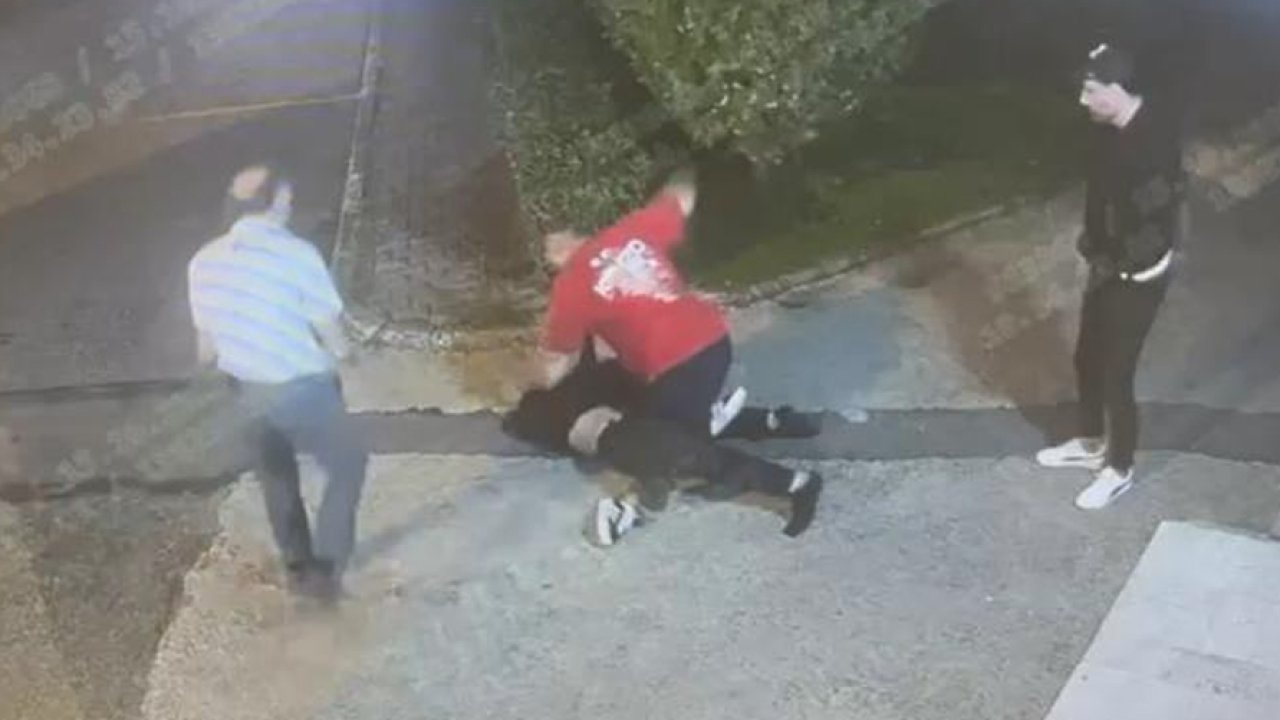 Beykoz'daki kadın cinayetinin görüntüleri ortaya çıktı: Defalarca bıçaklamış!