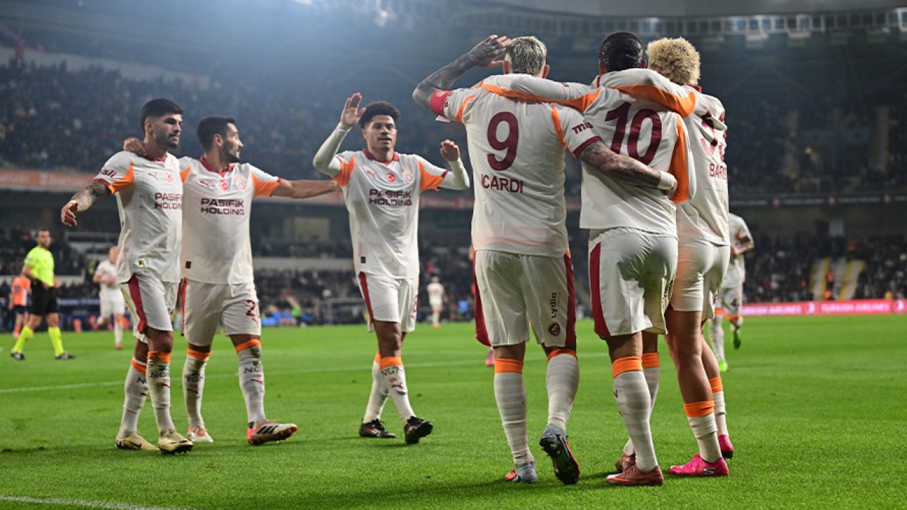 Galatasaray, Başakşehir deplasmanını 2 golle geçti: Namağlup serisi sürdü!