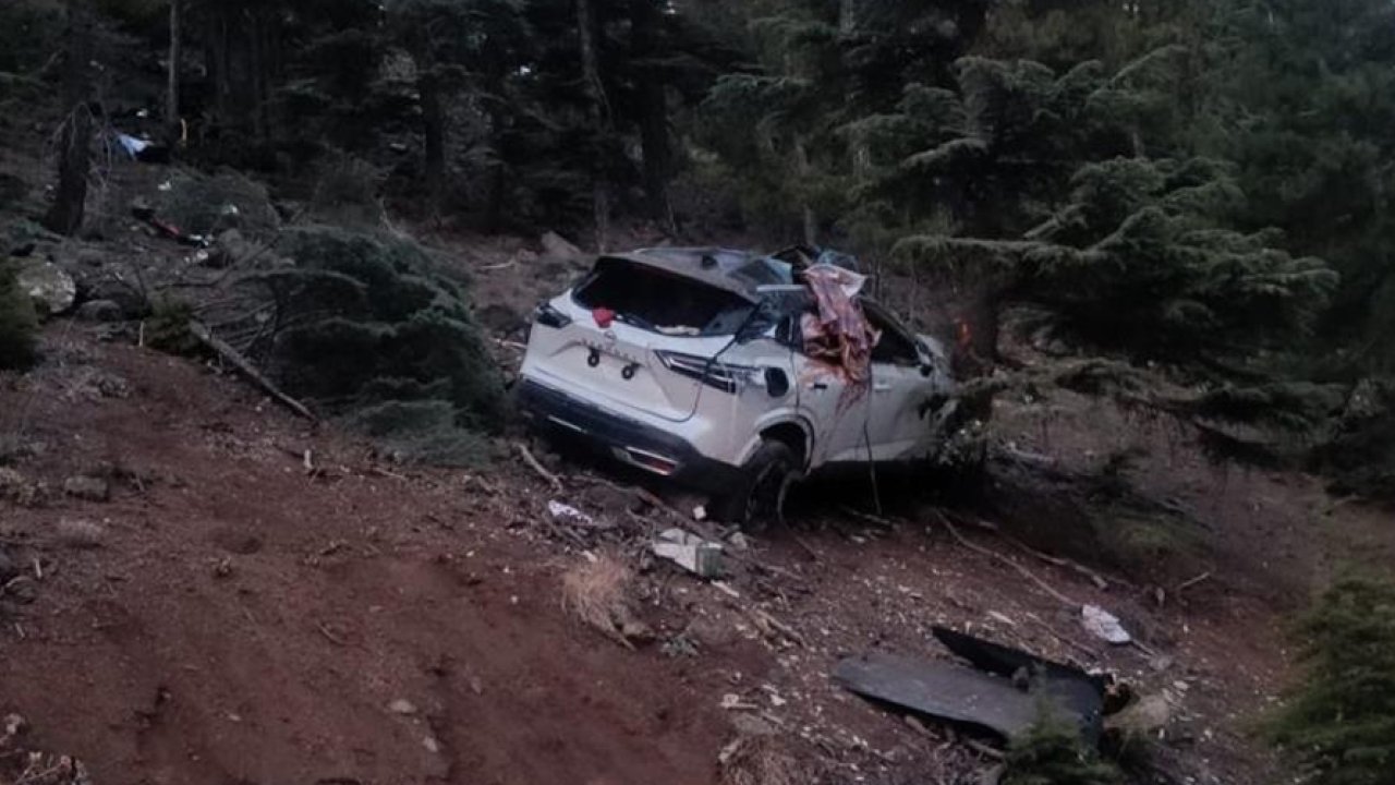Dağ yolunda korkunç kaza: İki kişi hayatını kaybetti!