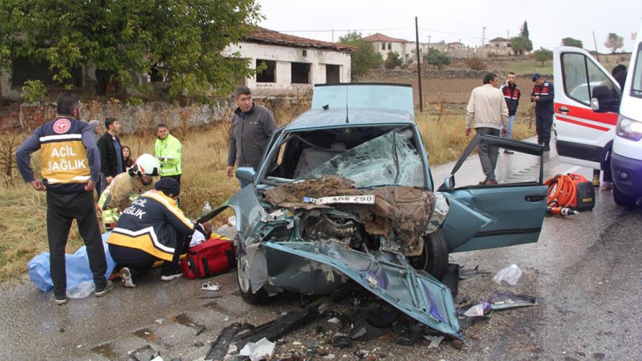 Manisa'da kaygan yol kazası: 1 bebek öldü, 5 kişi yaralandı!