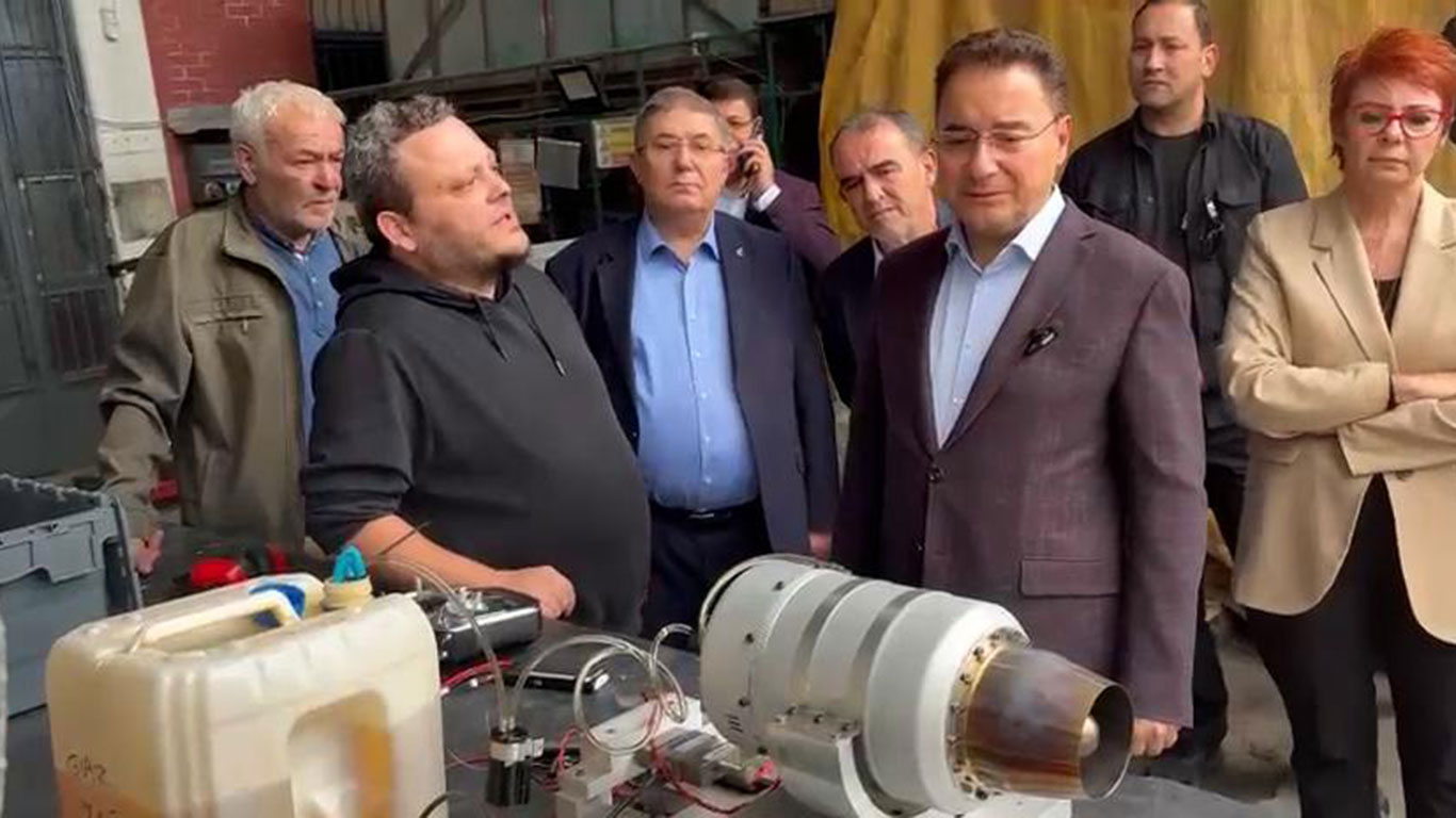 OSTİM'de üretilen jet motorunu inceleyen Babacan: Gurur duydum