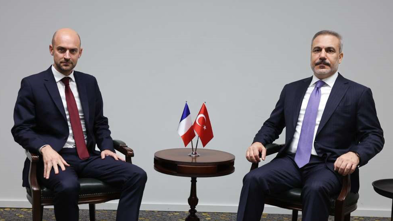 Bakan Fidan’dan Lüksemburg’da önemli görüşme: Fransa Dışişleri Bakanı Barrot ile bir araya geldi