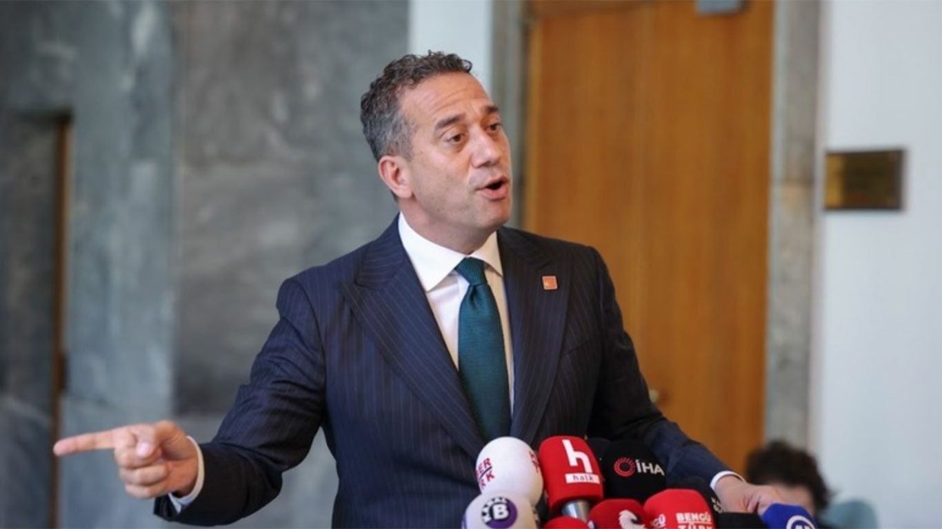 Başarır'a Cumhurbaşkanına hakaret soruşturması! Nagehan Alçı: "Öyle bir kastım yok" dedi