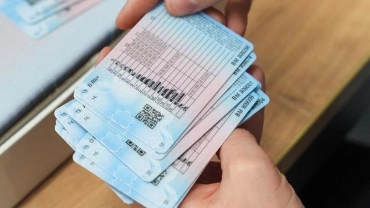 Ehliyette yeni dönem: Hız ve alkol ihlali cezaları tüm Avrupa’da geçerli olacak!