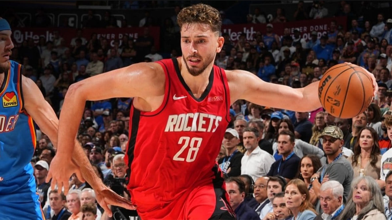 NBA açılışında nefes kesen mücadele: Alperen Şengün sezona rekorla başlangıç yaptı!
