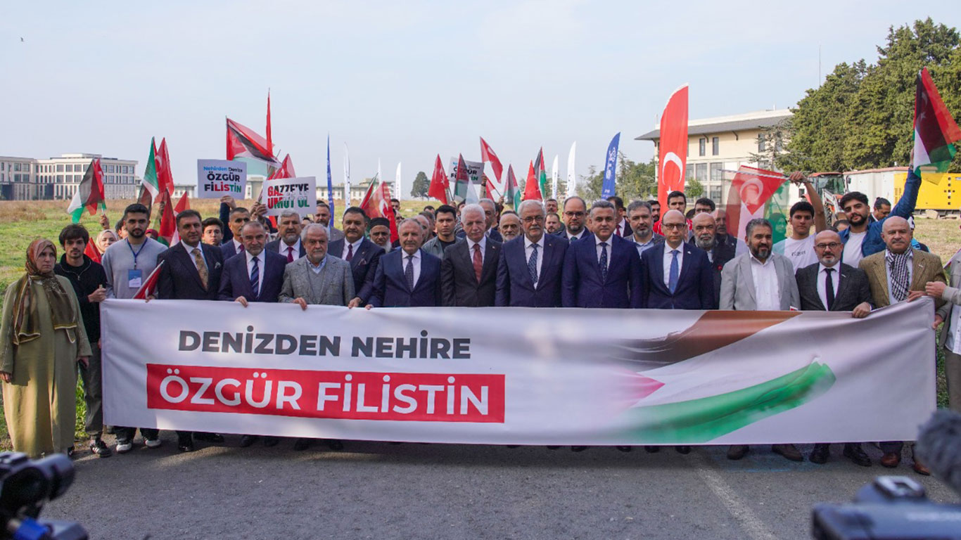 STKFest’25’te gençlik ve sivil toplum Gazze için buluştu