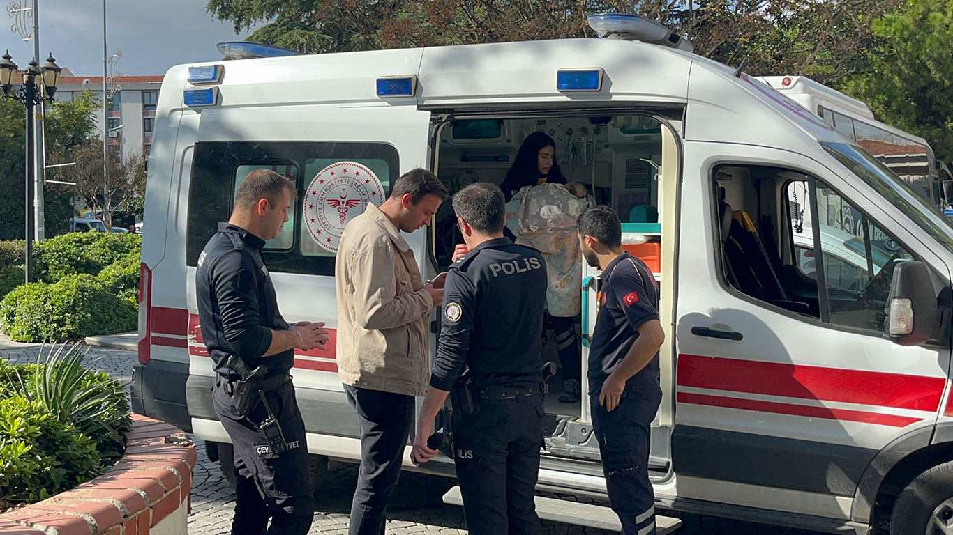 Böyle bir vicdansızlık yok! 2 aylık bebeği parka terk etti: Babası gelip alacak...
