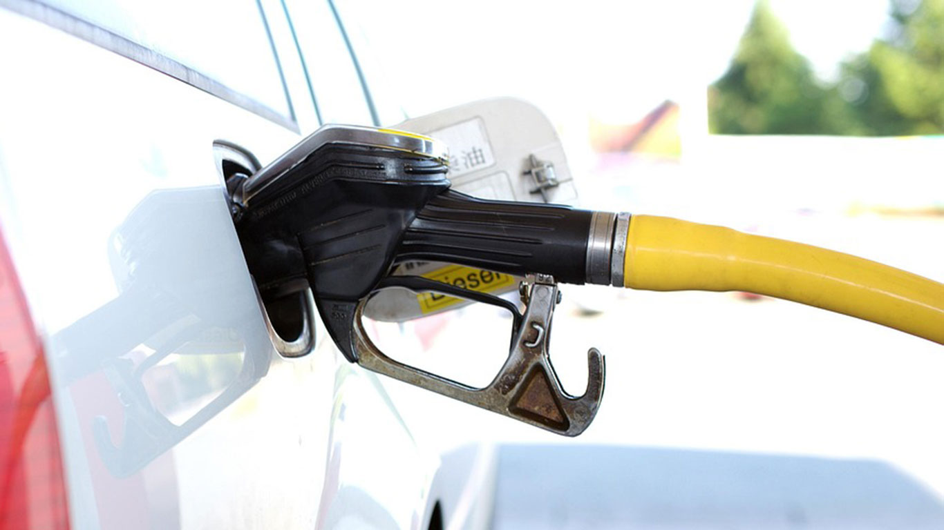 Motorine büyük zam geldi! Fiyatlar tek kalemde 3 TL arttı: İşte pompa fiyatları