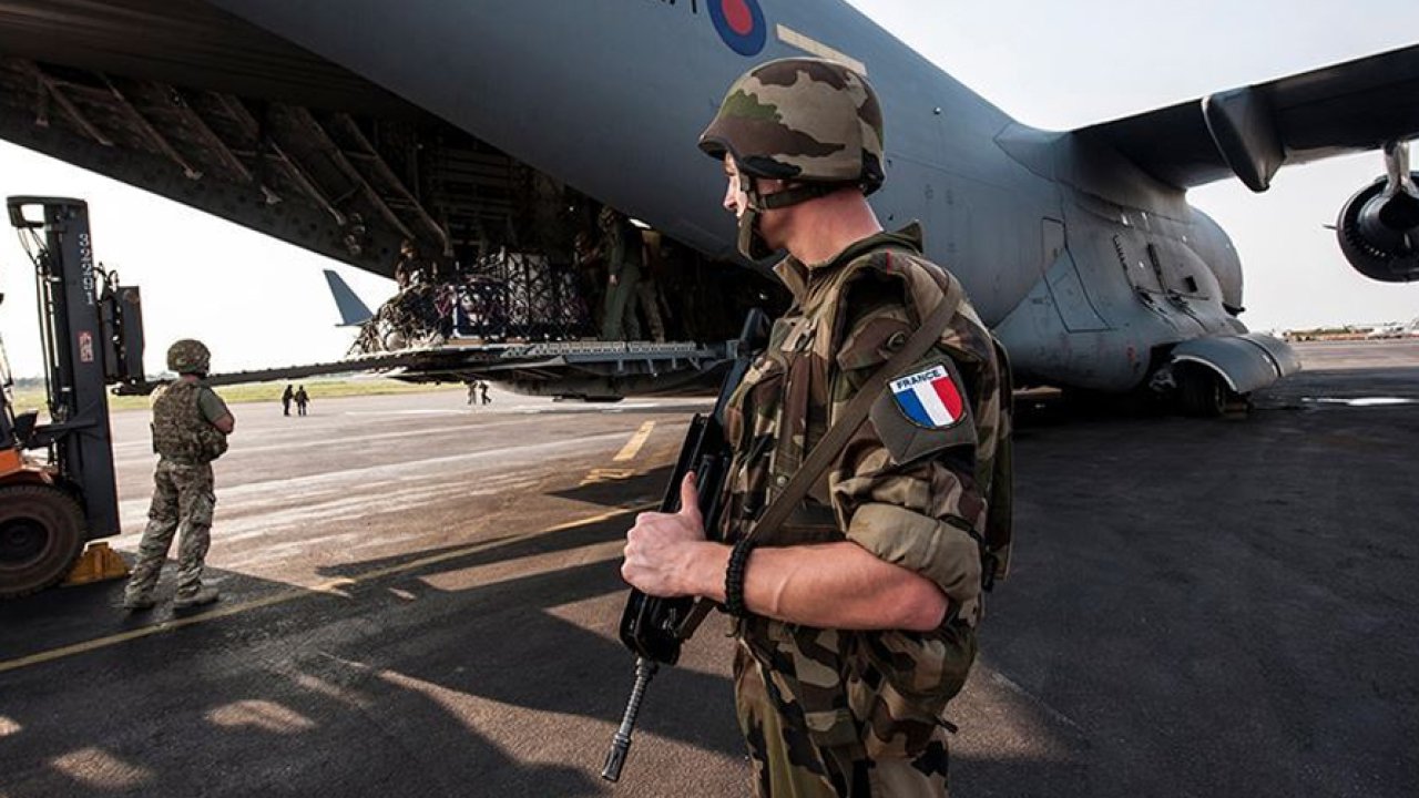 Fransa: Önümüzdeki sene Ukrayna’ya konuşlanmaya hazırız!
