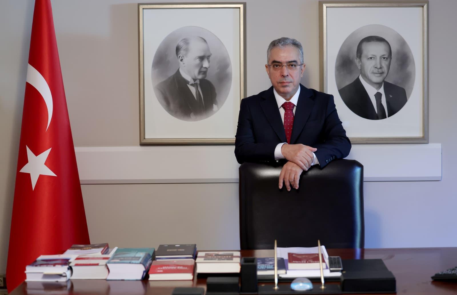 Mehmet Uçum: Bir kez daha vurgulayalım; egemenliğin ve birliğin dili Türkçe