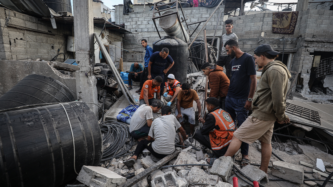 İsrail, Gazze’de ateşkesi ihlal etti: 91 Filistinli hayatını kaybetti