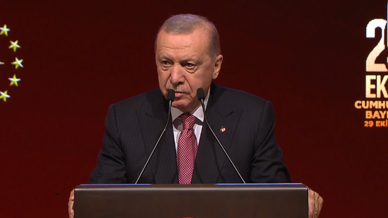 Cumhurbaşkanı Erdoğan: Cumhuriyetimizi 86 milyon el ele yücelteceğiz!