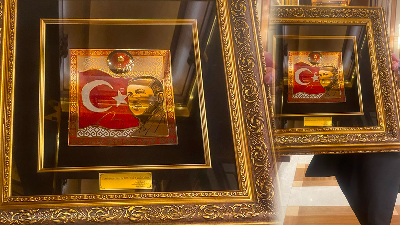 Devlet Bahçeli'den Erdoğan'a Cumhuriyet Bayramı hediyesi