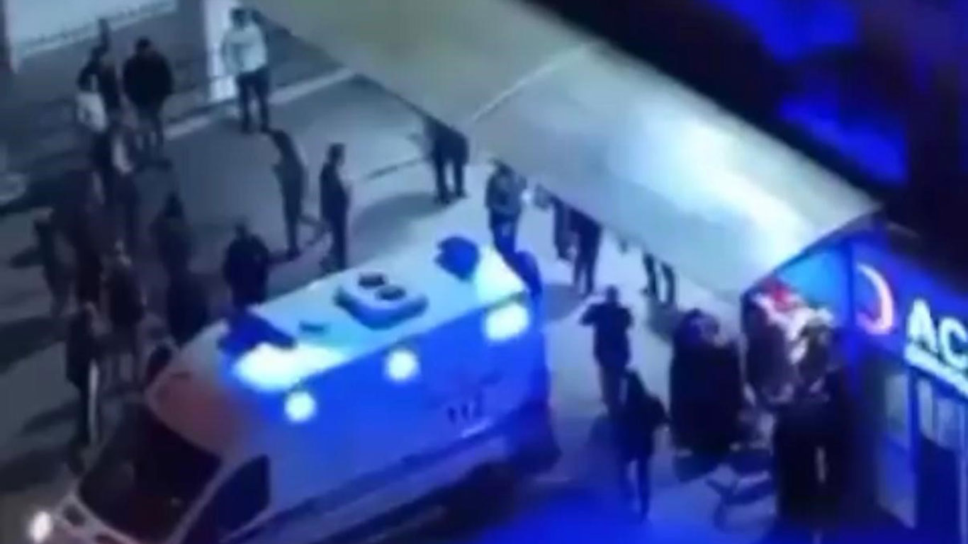 Aile içi tartışma sonrası katliam: Amcası ve yengesini öldürdü, 3 kişiyi de yaraladı