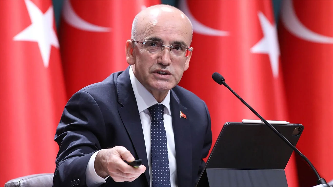 Şimşek: Turizm ve ihracattaki gelirler cari denge hedefimizi destekliyor