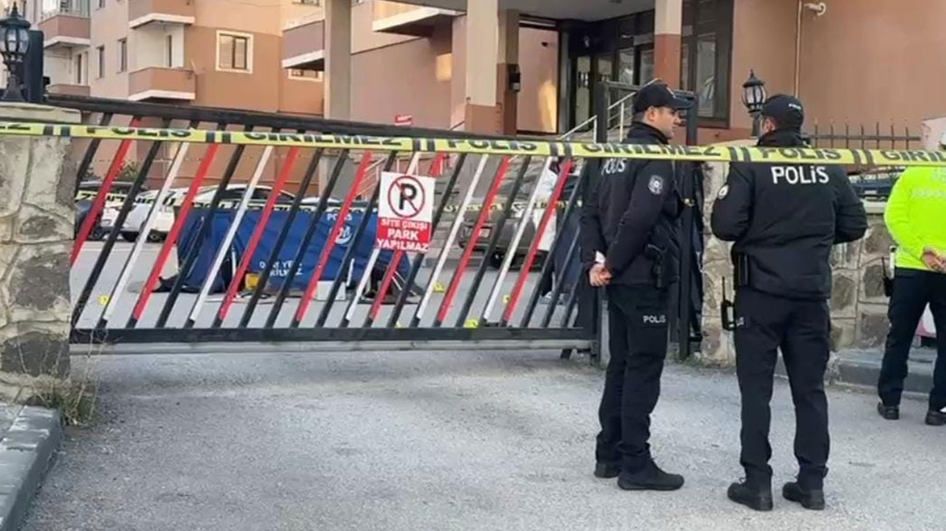 Cezaevinden izinli çıkmıştı.. Daha önce bıçakladığı kadını bu kez silahla vurarak öldürdü