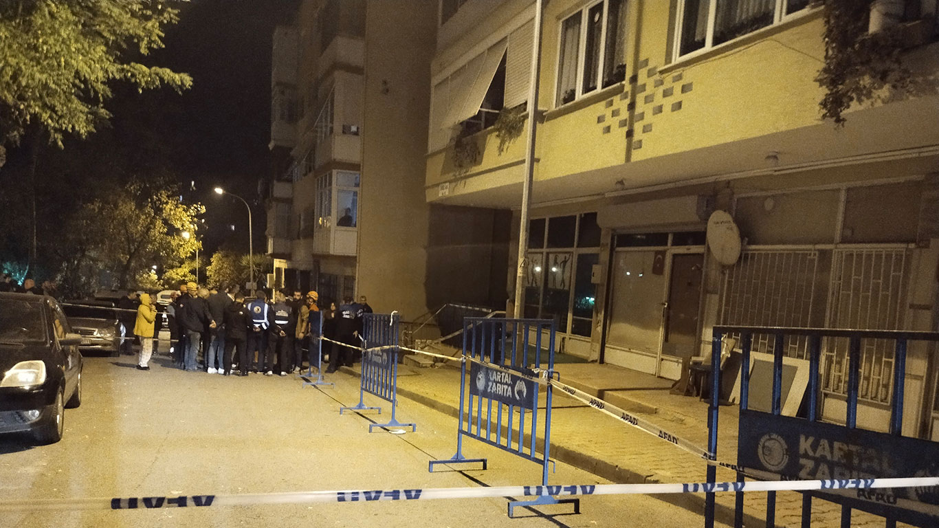 Kartal'da gergin bekleyiş: Bir binanın kolonları patladı, o adada 13 binada hasar ortaya çıktı