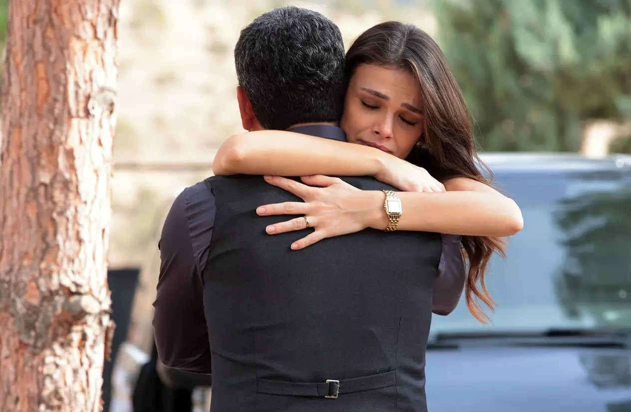 Uzak Şehir 36. bölümde neler olacak? Boran iyileşti mi? Yeni bölümde sırlar ortaya çıkıyor!