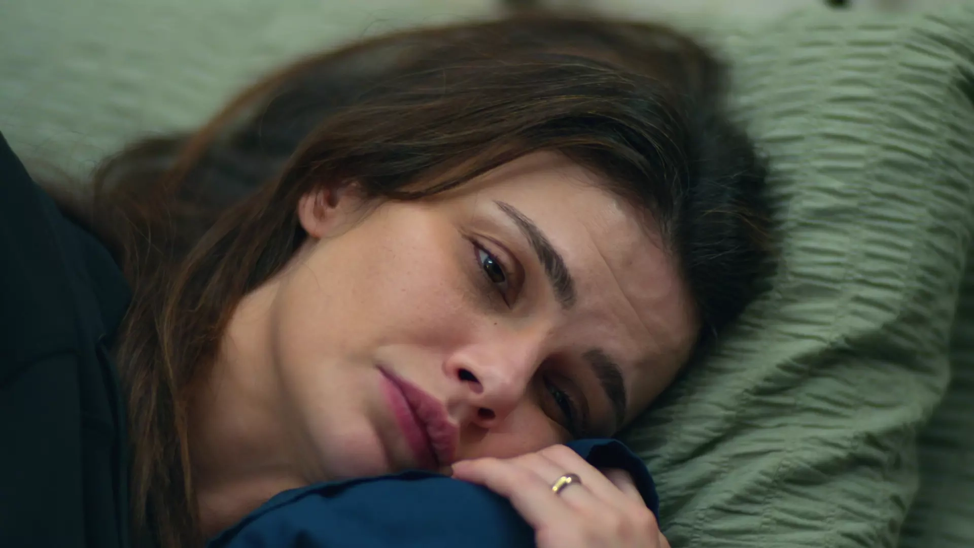 Uzak Şehir 37. bölüm fragmanı yayında! Cihan ve Alya arasında büyük kriz!