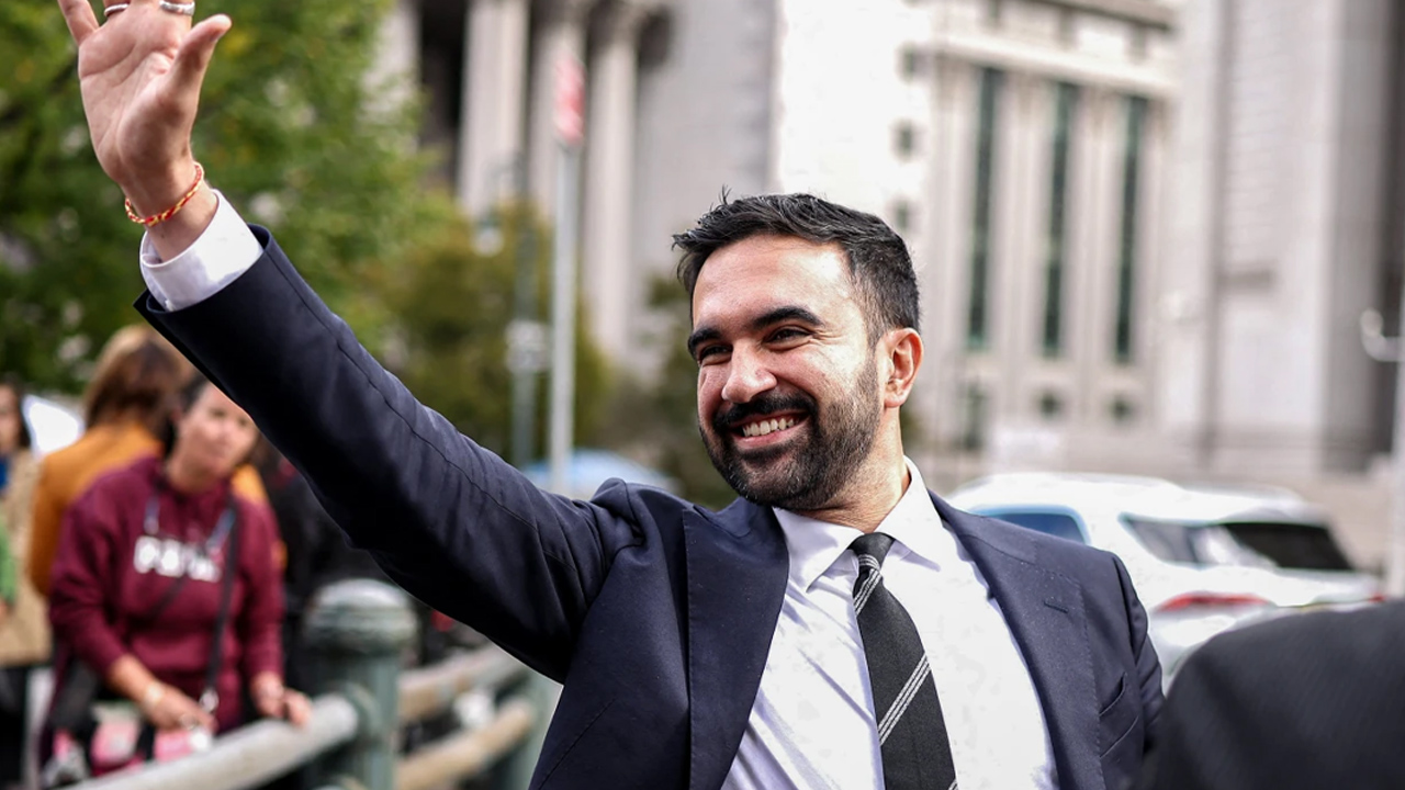 New York’un ilk Müslüman başkanı Zohran Mamdani oldu! Trump'a sert mesaj