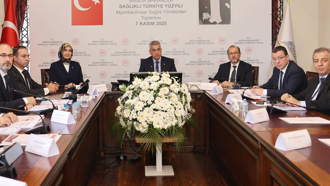 Sağlık Bakanı Memişoğlu Afyonkarahisar’da: Organ bekleyenlere randevu önceliği tanıyoruz