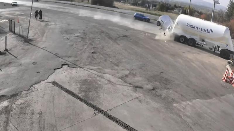 Kahramankazan’da feci kaza! Aynı aileden 3 kişi yaşamını yitirdi