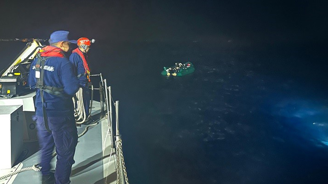 34 düzensiz göçmen kurtarıldı!