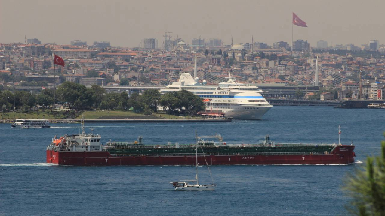 İstanbul Valiliği açıkladı: Tankerdeki zehirlenme faciasında 2. kaptan gözaltında