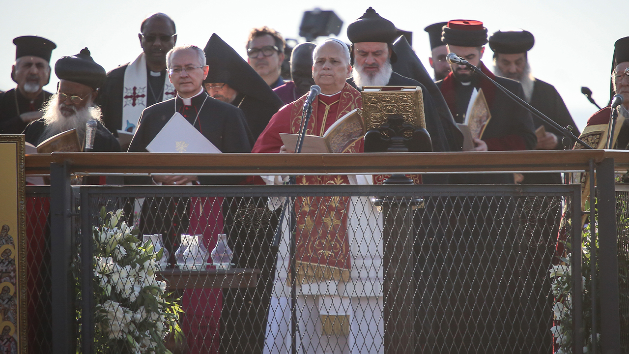 Papa 14. Leo İznik'te ayin yönetti!