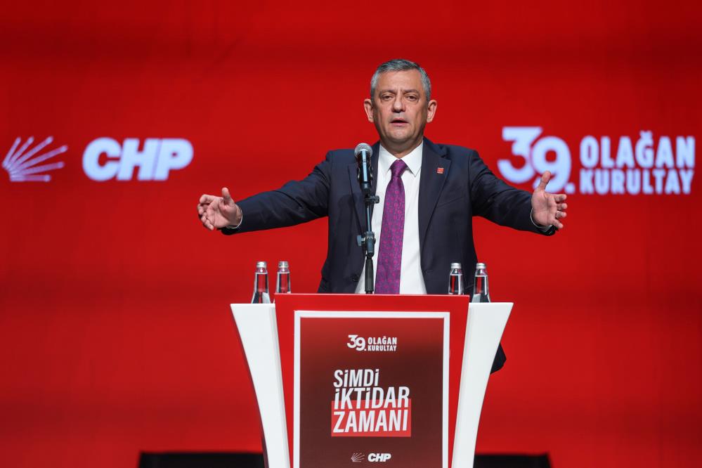 CHP'nin 39. Olağan Kurultayı'nda Özgür Özel yeniden genel başkan seçildi