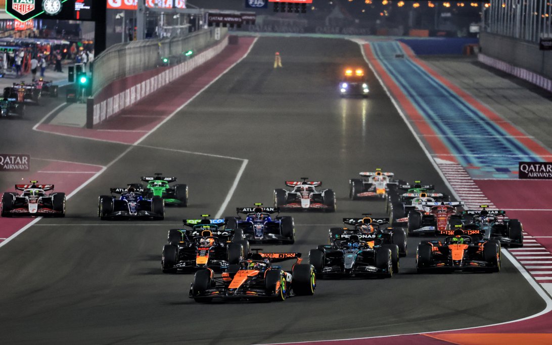 F1 Katar GP’de büyük hesaplaşma: Norris, Piastri ve Verstappen gecenin lideri olabilecek mi?