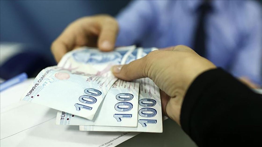 Emekliye Aralık ayı ek ödeme tutarları yenilendi: Bankalarda üst limit 40 bin TL’ye yaklaştı