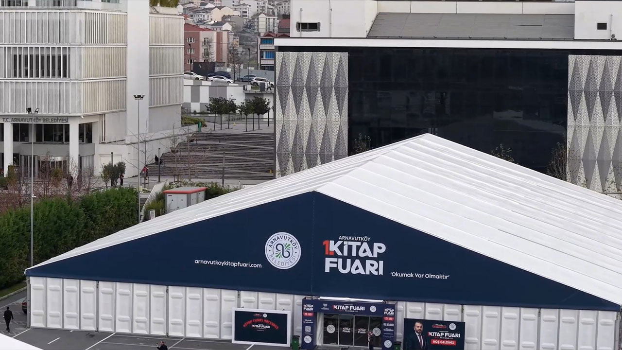 1. Arnavutköy Kitap Fuarı kapılarını açtı! 75 yazar, 100’ün üzerinde yayınevi…