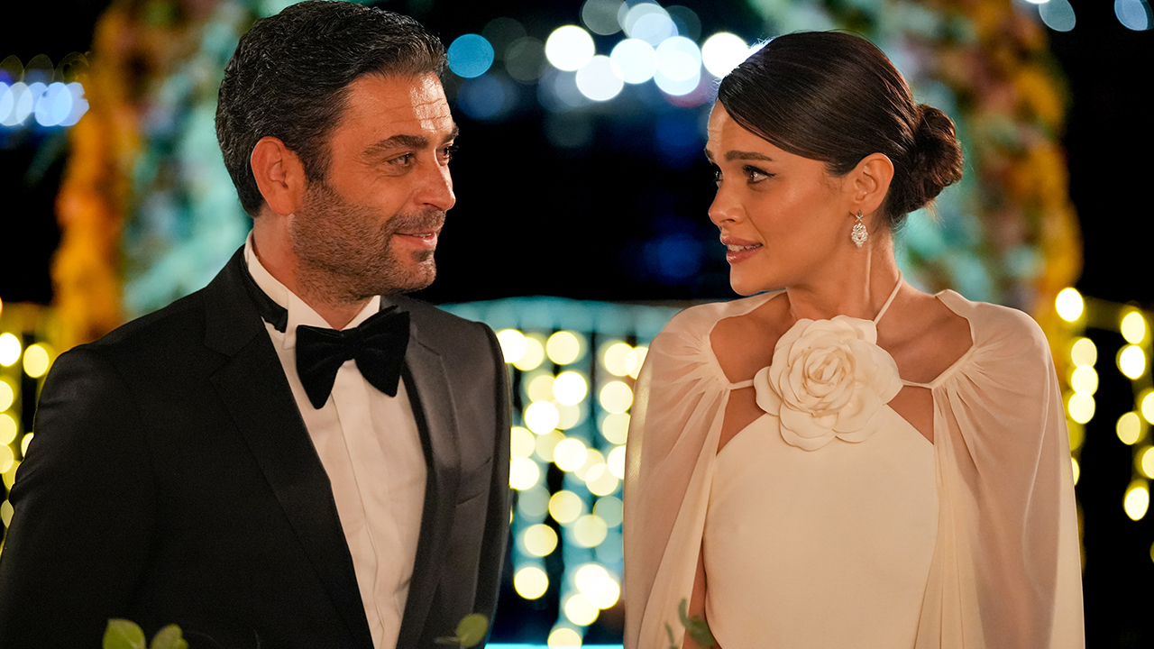 Ozan Akbaba ve Sinem Ünsal'ın oynadığı 'An Istanbul Story' rekor kırdı!