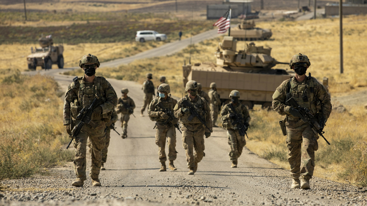 ABD ordusu: Suriye'de DEAŞ militanının saldırısında 2 ABD askeri ve 1 ABD vatandaşı öldü