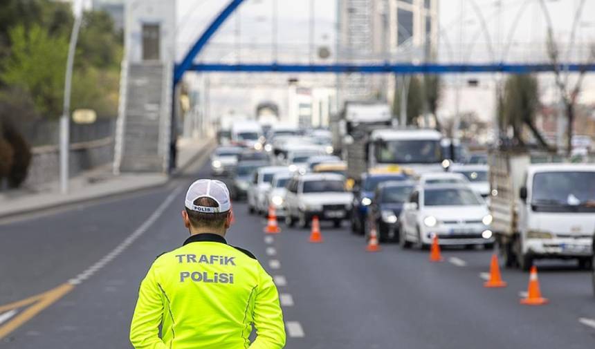 Ankara'da yola çıkacaklar dikkat: Bazı yollar trafiğe kapatılabilir