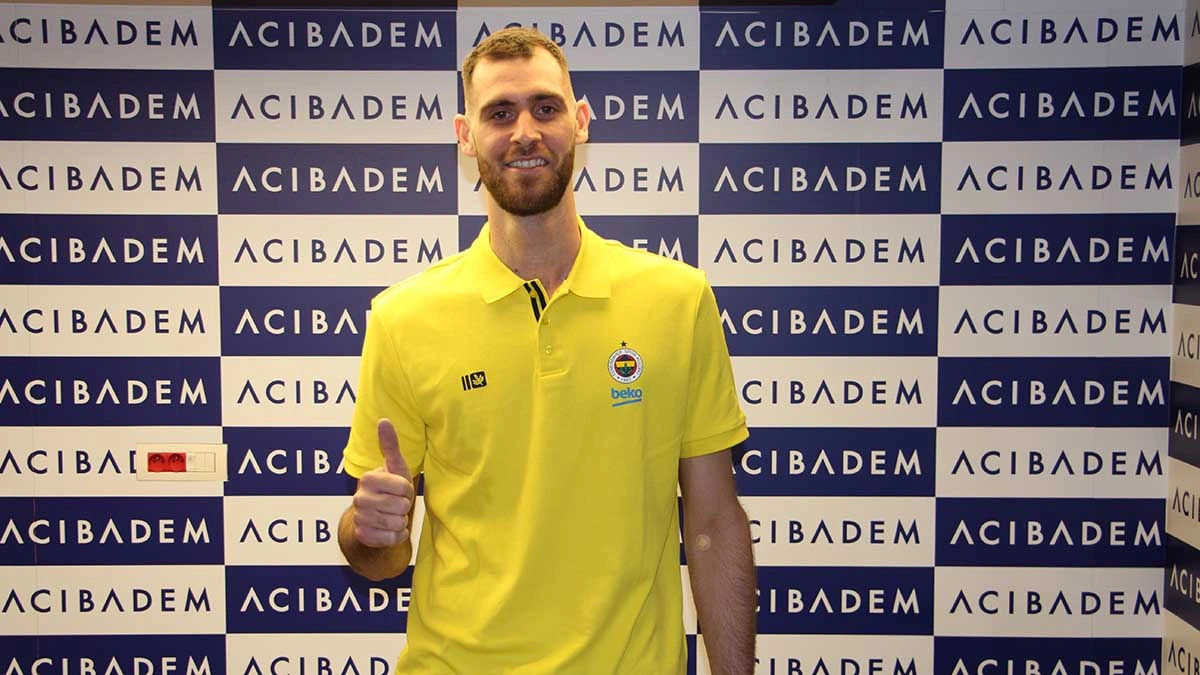 Fenerbahçe'de bir ayrılık daha! Papagiannis bizzat açıkladı