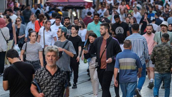Gelecek kaygısı gençleri evlere kapattı: Atıl işgücü sayısı 3,5 milyonu aştı