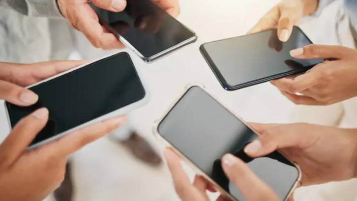 ÜNLÜ O TELEFON MARKASI TARİHE KARIŞACAK: Güncelleme için son tarih verildi!