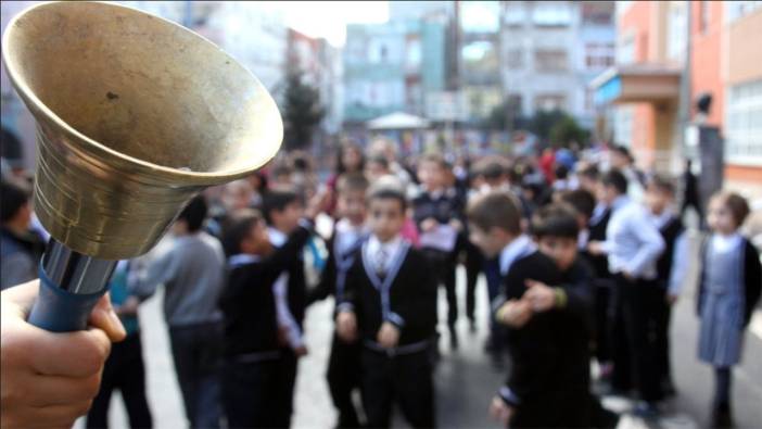 İkinci dönem başlıyor! Okullarda yarıyıl tatilinin ardından ilk ders zili yarın çalacak