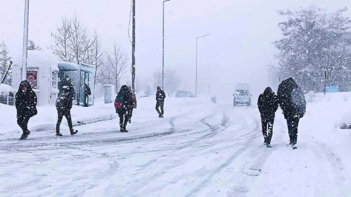 İstanbul’a kar müjdesi! Önceki yıllarda neden yağmadı?