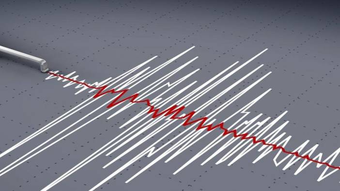 7.6 büyüklüğünde bir deprem meydana geldi: 13 ülke için tsunami uyarısı yapıldı