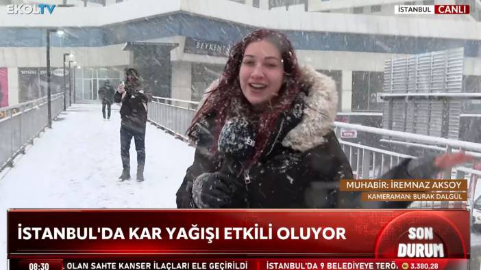 Beklenen an geldi: İstanbul'a lapa lapa kar yağıyor