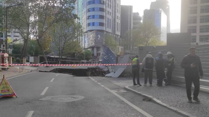 Sarıyer'de yol çöktü! İstanbul'un kalbi trafiğe kapalı