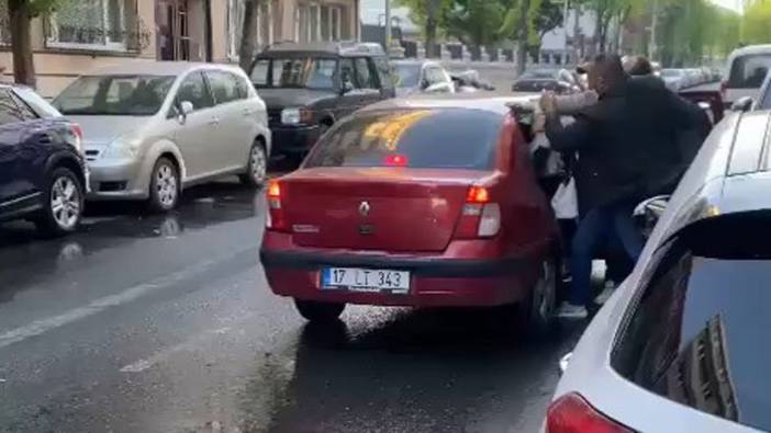 İstanbul'un göbeğinde cinayet! Kaçırmaya çalıştığı eski eşini öldürdü: Ünlü oyuncu Nur Sürer Ekol TV'ye konuştu