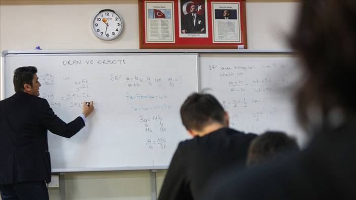 İl içi isteğe bağlı yer değiştirme 2025 başvuru ekranı | MEB öğretmenlerin il içi ataması ne zaman?