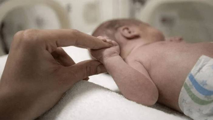 Çocuk sahibi olanların kredi borcu silinecek: Anne baba olacaklara büyük müjde geldi!